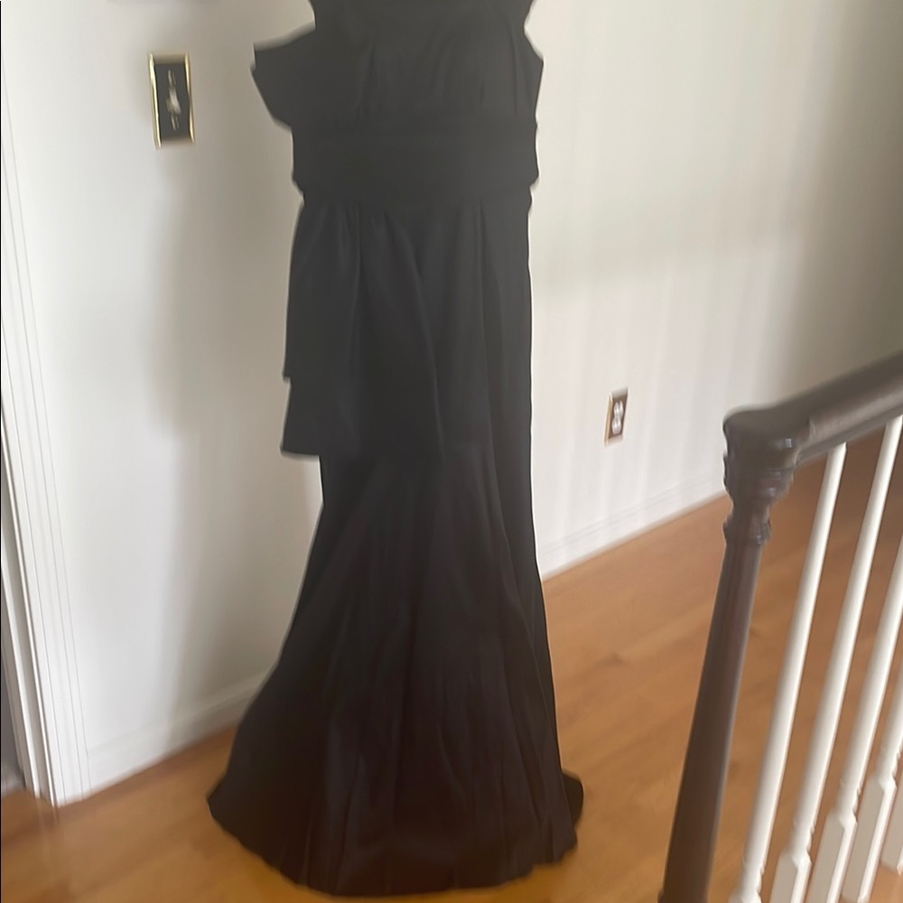 Elegant Black Evening Gown